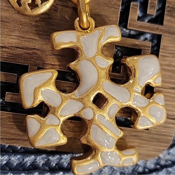 Tory Burch Charm or Keychain - Picture 2 of 4